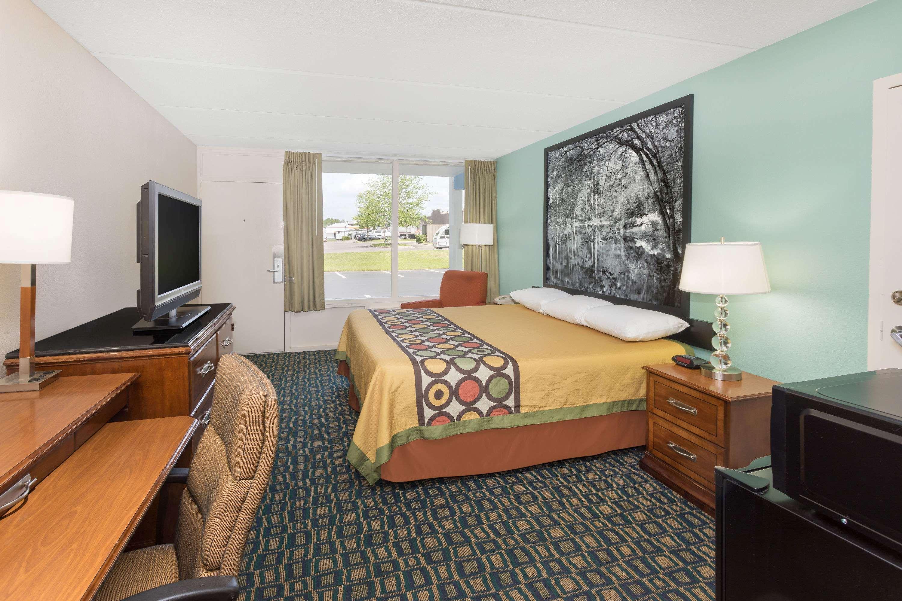 Hotel Super 8 By Wyndham Kingsland I-95 Naval Base Area Extérieur photo