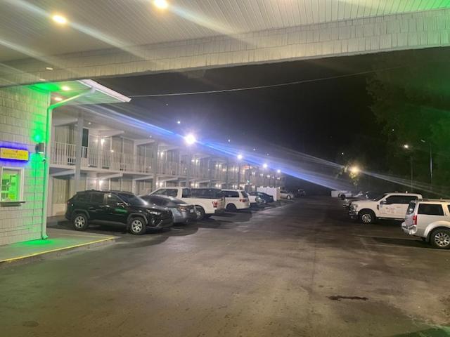 Hotel Super 8 By Wyndham Kingsland I-95 Naval Base Area Extérieur photo