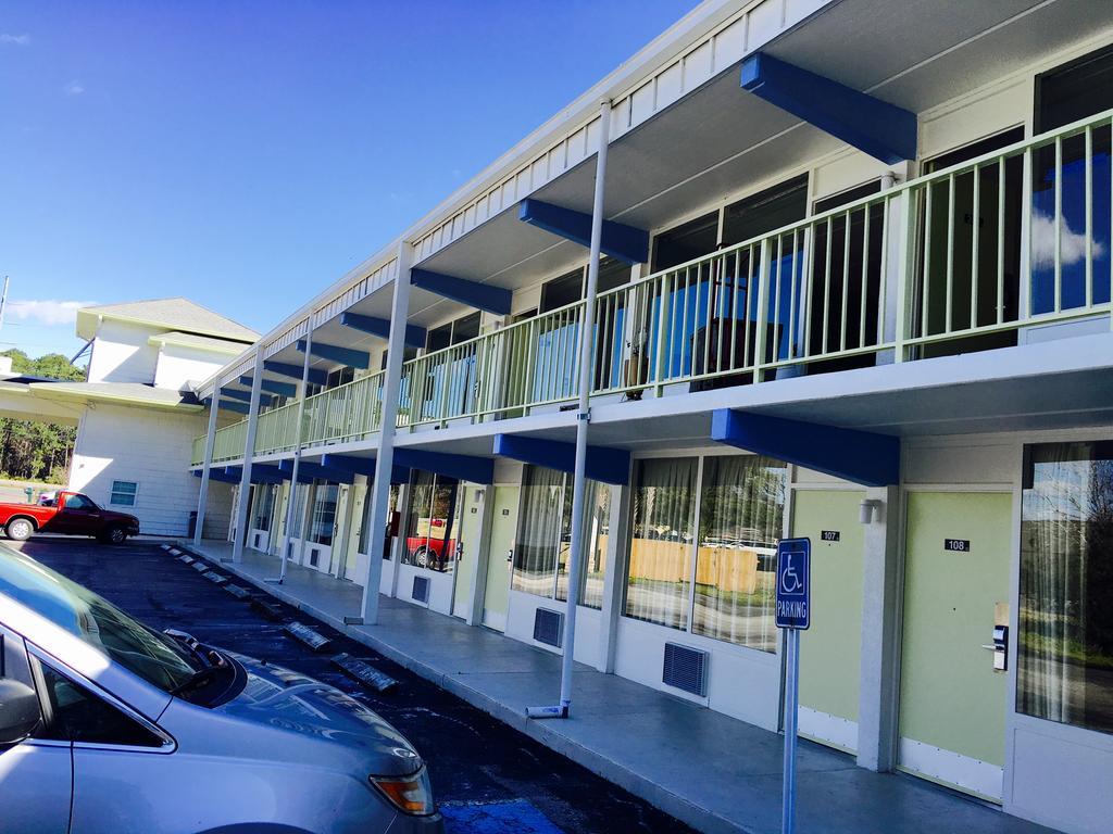 Hotel Super 8 By Wyndham Kingsland I-95 Naval Base Area Extérieur photo